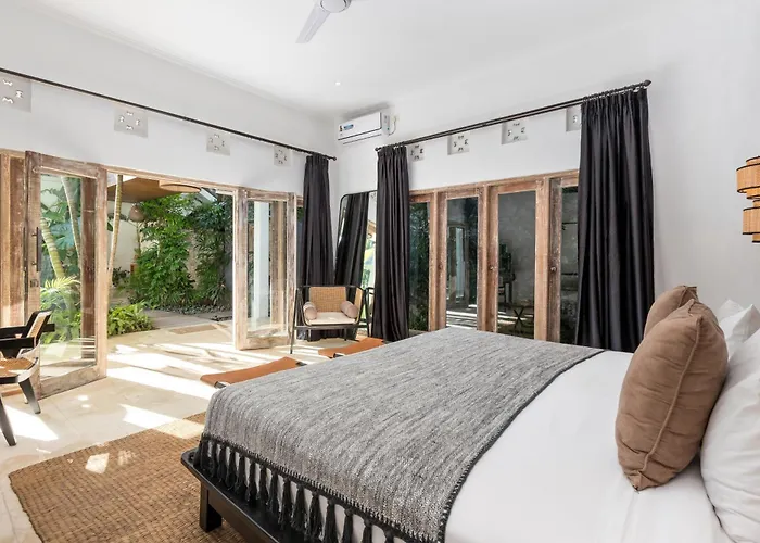 Gauguin By Finder Villa Seminyak (Bali)